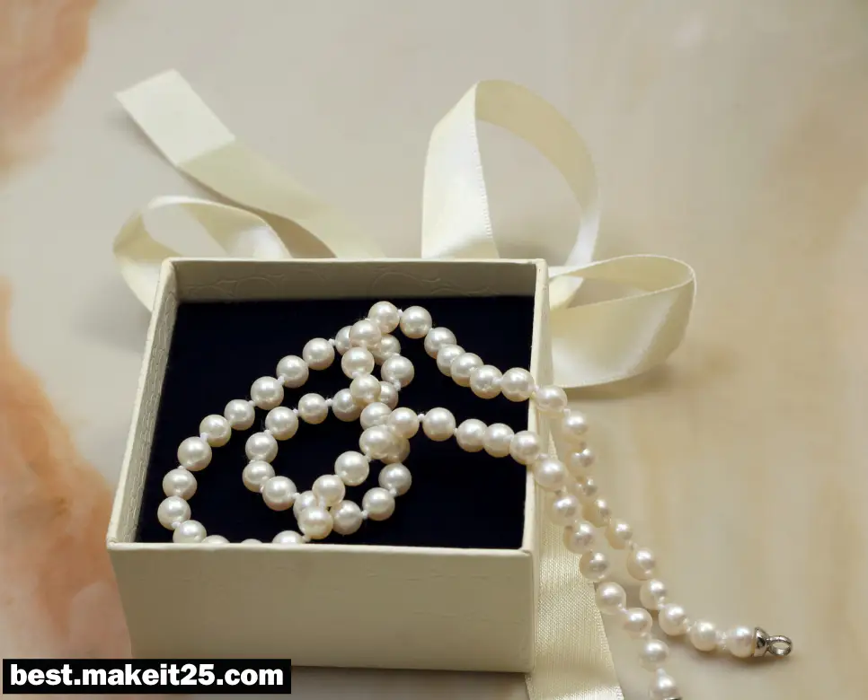 목걸이 선물 받는 꿈